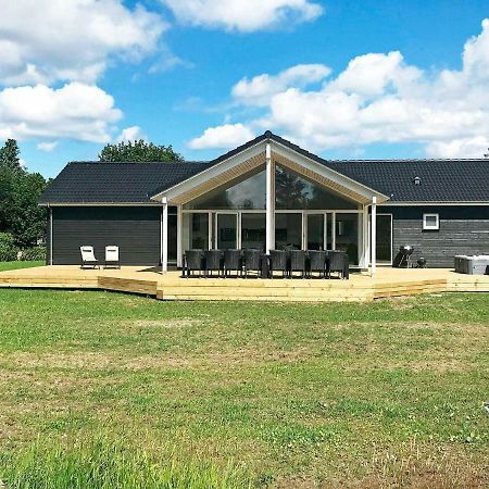 14 Person Holiday Home In V Ggerl Se Bøtø By 外观 照片