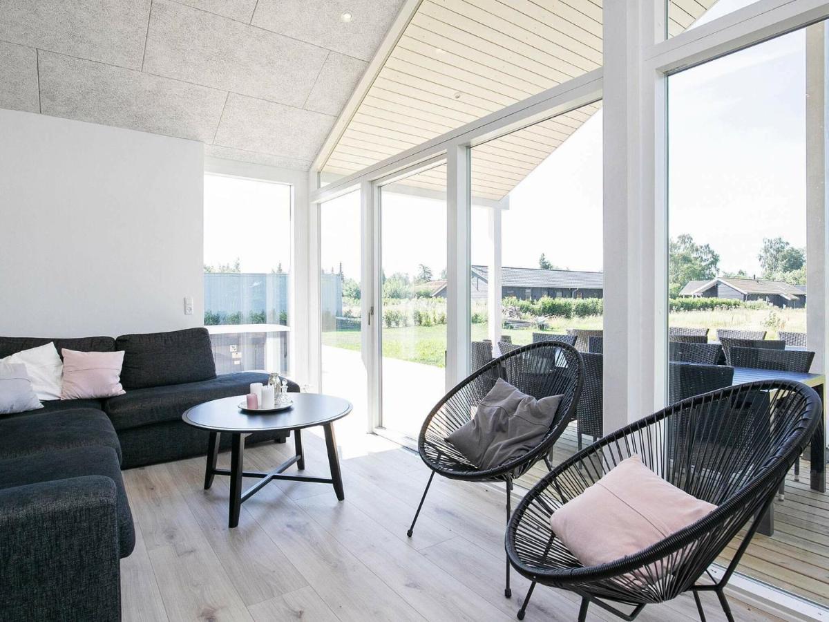 14 Person Holiday Home In V Ggerl Se Bøtø By 外观 照片