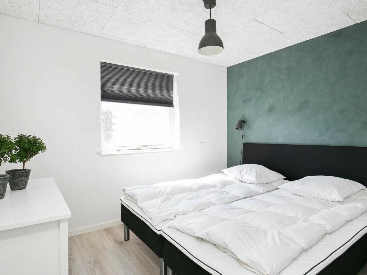14 Person Holiday Home In V Ggerl Se Bøtø By 外观 照片