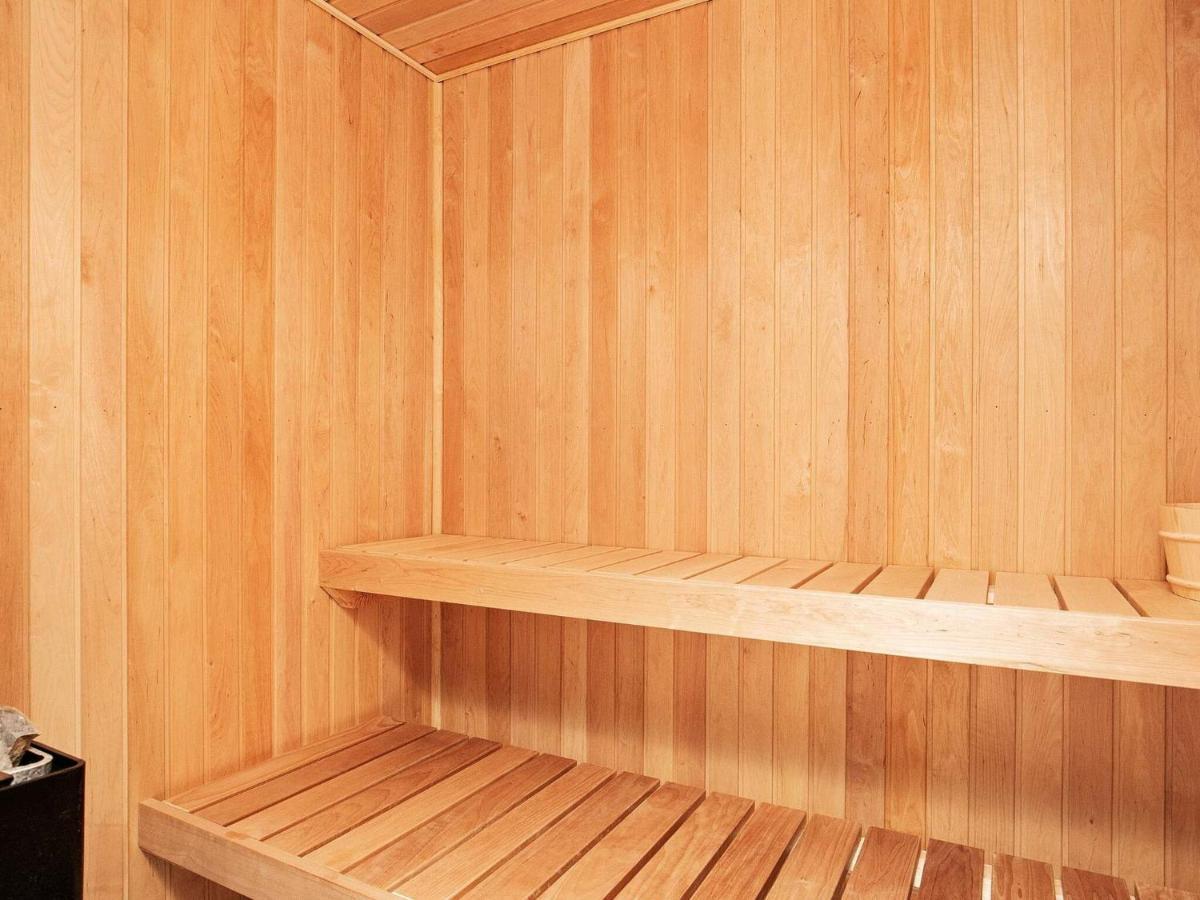 14 Person Holiday Home In V Ggerl Se Bøtø By 外观 照片